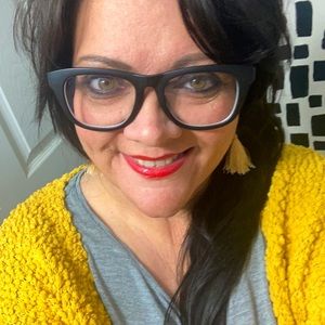 Meet your Posher, Rhonda